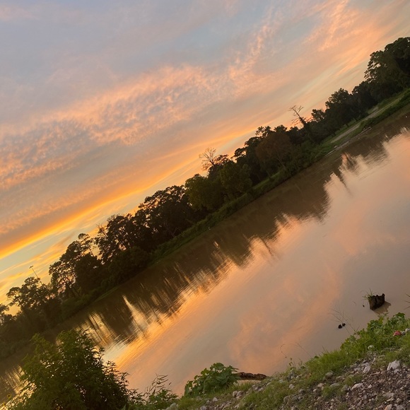 Meet your Posher, Stephanie - Picture 1 of 1